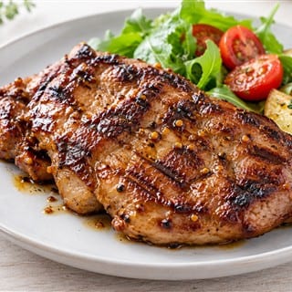 Schweine Nacken Steak in Honig-Senf-Soja Marinade