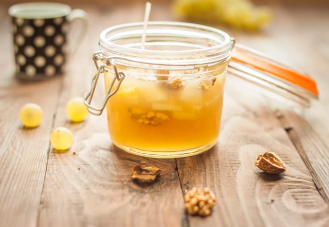 Trauben Marmelade mit Walnuss und Birne
