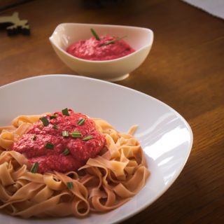 Rote Beete Pesto mit Rosmarin